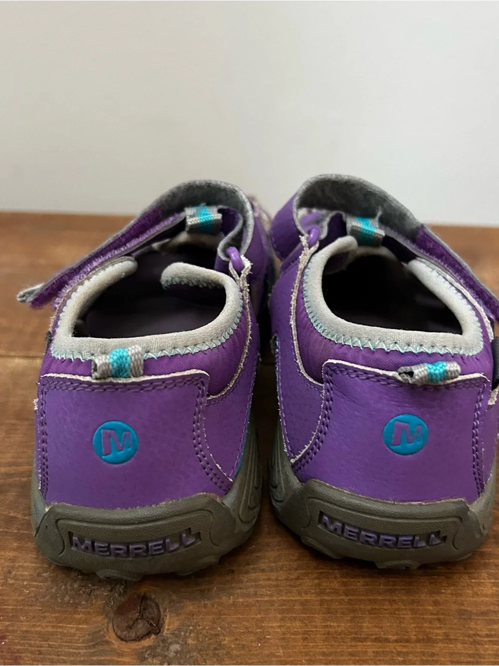 Merrell Kids Purple Blue Outdoor Sandals Size 4